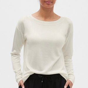 NWT Banana Republic Boat-Neck Sweater